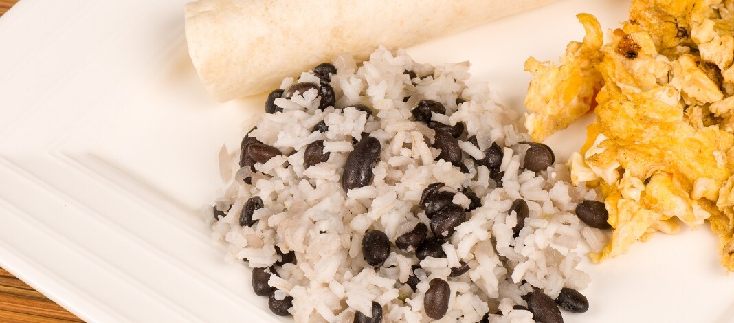 Mic dejun Costa Rica