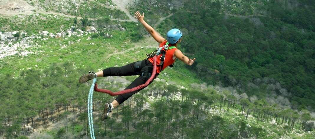 bungee jumping
