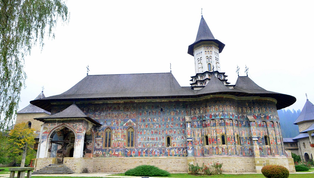 manastirea-moldovita_50230251