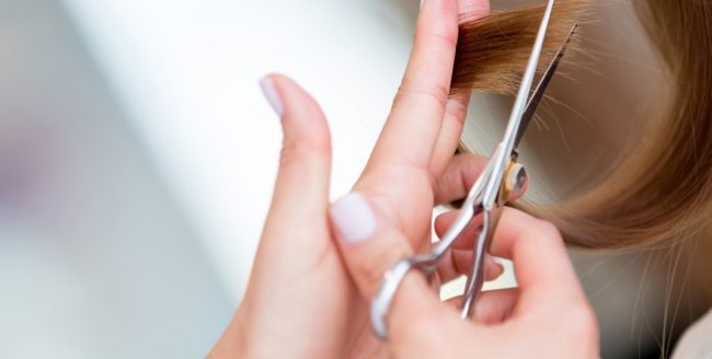 8 moduri prin care părul tău se deteriorează