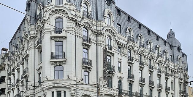 Legende ale Bucureștiului: Hotelul Cișmigiu