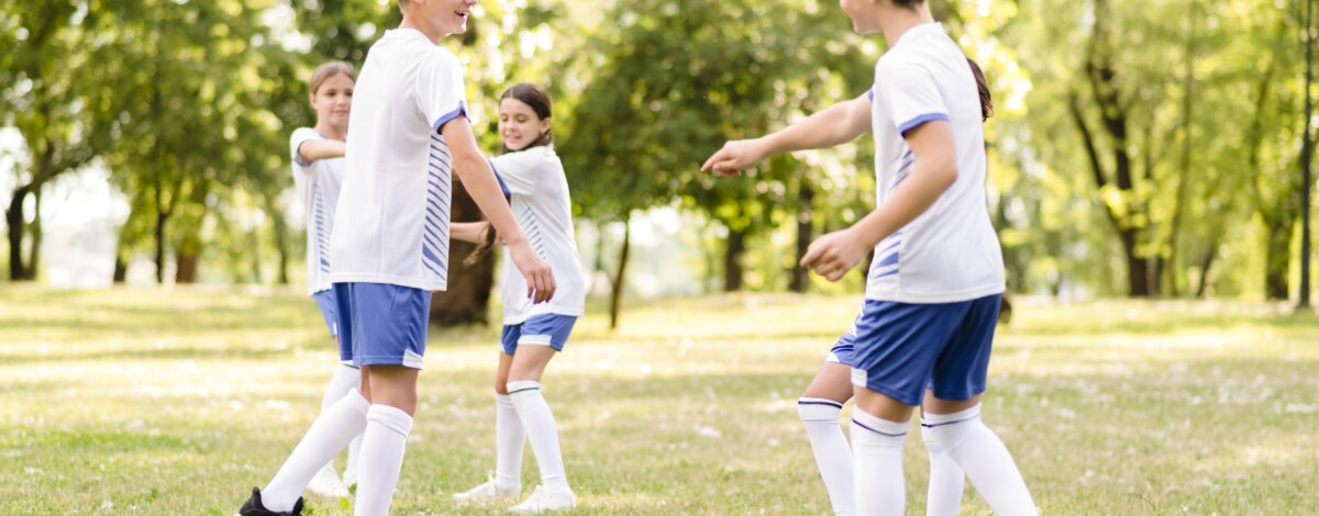 Cum să te conectezi cu copilul tău prin sport